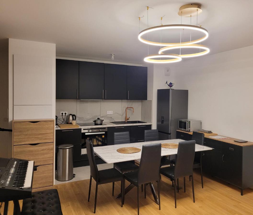 Appartement Chic 5 Min Disneyland/Vallee Village 塞里斯 外观 照片